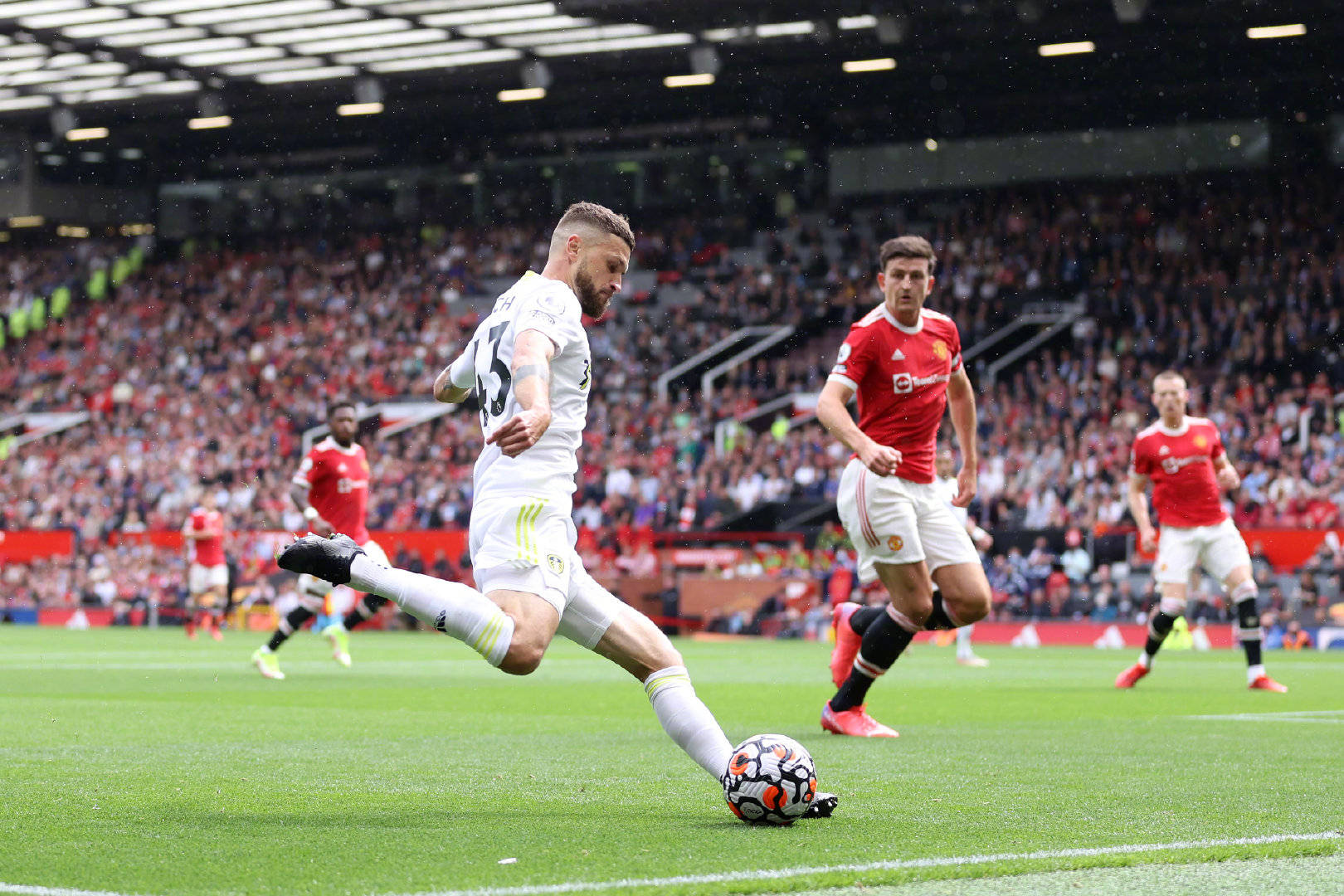 也折射出整 也折射出整