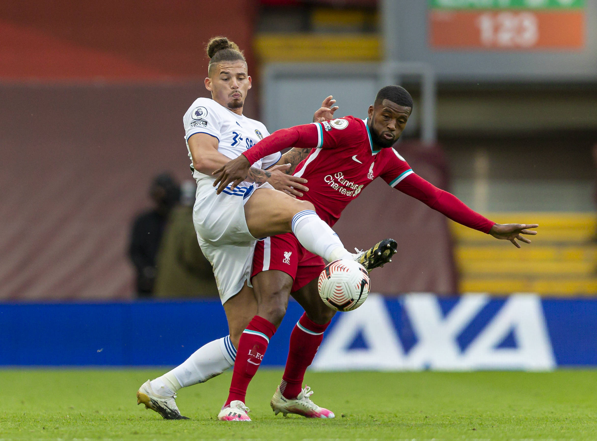 许多玩家依 许多玩家依